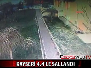 İŞTE KAYSERİ'DEKİ DEPREM ANI