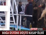 KESTİĞİ BOĞANIN ALTINDA KALAN KASAP ÖLDÜ