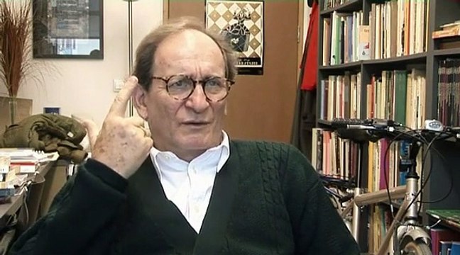 ASMALI MESCİT BURDAN ŞURAYA KADAR ÖZGÜR