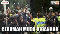 Sekumpulan anak muda buat 'kacau' di ceramah Syed Saddiq