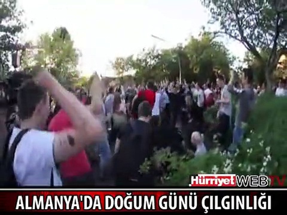 15 BİN KİŞİYİ DOĞUM GÜNÜNE DAVET EDİNCE