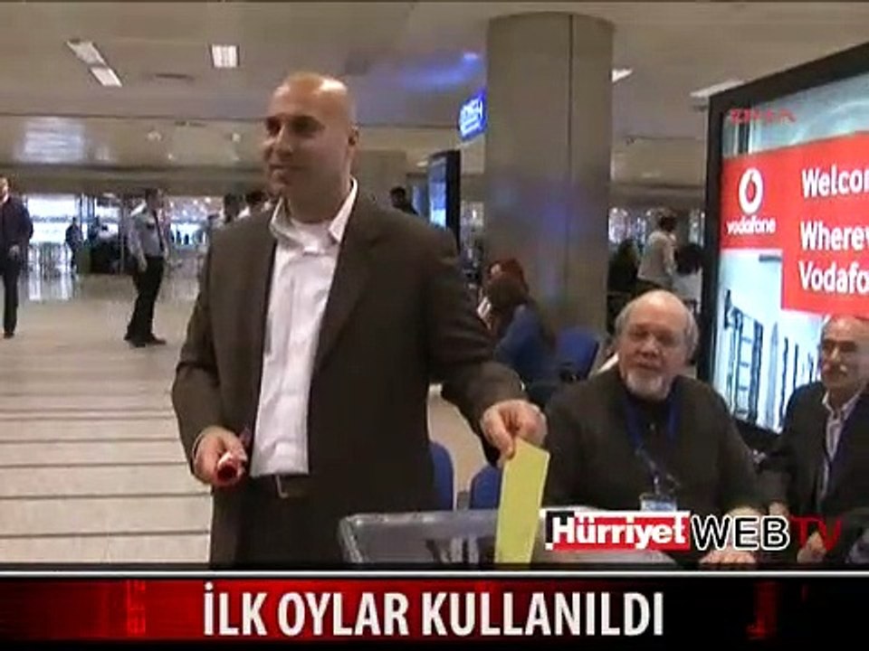 İLK OYLAR KULLANILDI