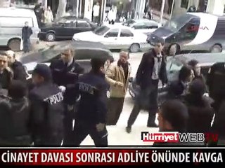 ADLİYE ÖNÜNDE BİRBİRLERİNE GİRDİLER