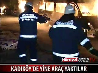 TERÖRİSTLER YİNE ARAÇ YAKTI