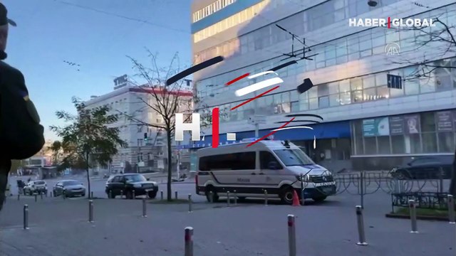 Ukrayna'nın başkenti Kiev'de patlama sesleri duyuldu