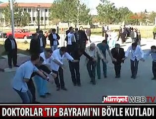 Download Video: TIP BAYRAMINI BÖYLE KUTLADILAR