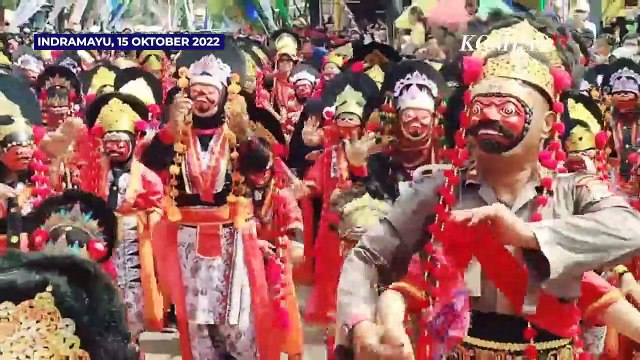 Keren! Ribuan Penari Tari Topeng Kelana di Indramayu Pecahkan Rekor Muri