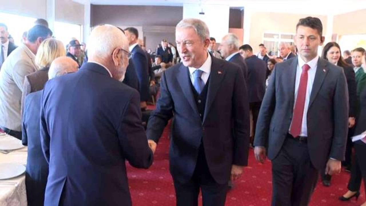 Edirne haberi! Milli Savunma Bakanı Akar, Edirne'de "Şehit ve Gazi Aileleri Buluşması"na katıldı