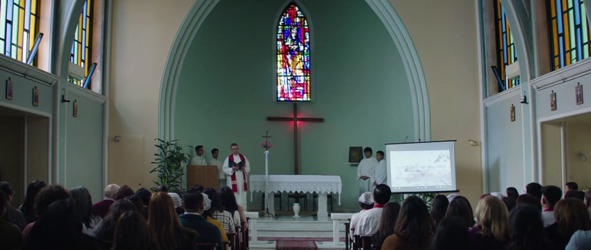 Holy Emy Bande-annonce VO