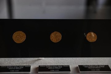 Türkiye'de ele geçirilen 6 parça tarihi eser Irak'a iade edildi