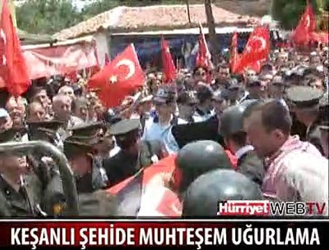 KEŞAN ŞEHİDİNİ BÖYLE UĞURLADI