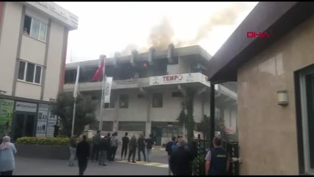 İSTANBUL-BAŞAKŞEHİR'DE SANAYİ SİTESİNDE YANGIN