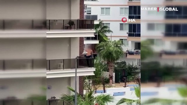 Lüks sitede oturan gencin 'ilginç hareketleri' yürekleri ağza getirdi