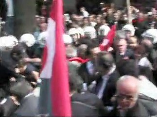 DENİZLİ'DE OLAYLAR ÇIKTI