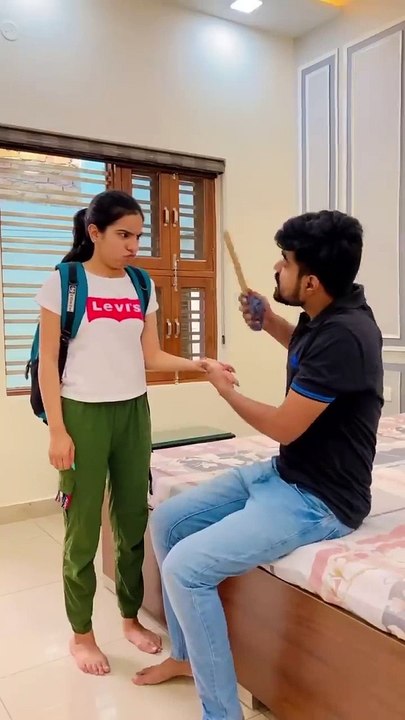 Students-After-Lockdown-Viral-Comedy-Vid_105