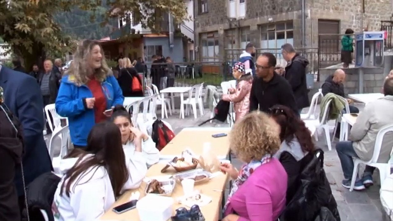 Η Γιορτή κάστανου στην Αγία Τριάδα Ευρυτανίας