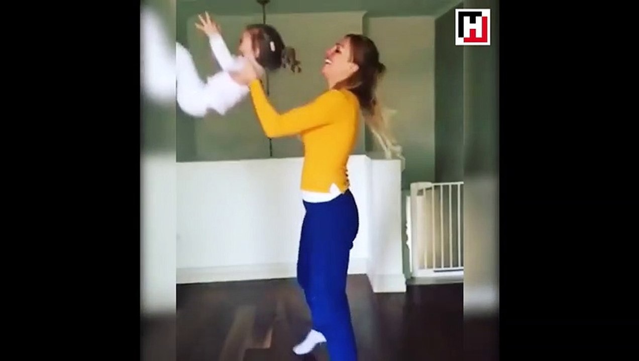 Meryem Uzerli ile kızı Lara'nın keyifli anları