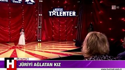 JÜRİYİ AĞLATTI