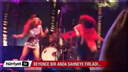 Ünlü şarkıcı bir anda sahneye fırladı ve..