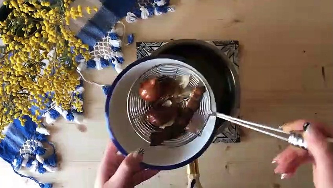 Saçlarınız için doğal maske ve vitaminli serum tarifleri!