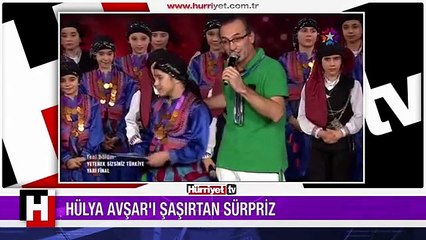 HÜLYA AVŞAR'A BÜYÜK SÜPRRİZ