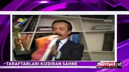 GALATASARAY BAYRAĞINI ÇÖPE ATTILAR