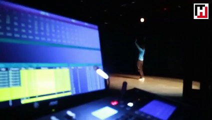 Böyle bir hikâyeyi tiyatro sahnesinde hiç izlemediniz