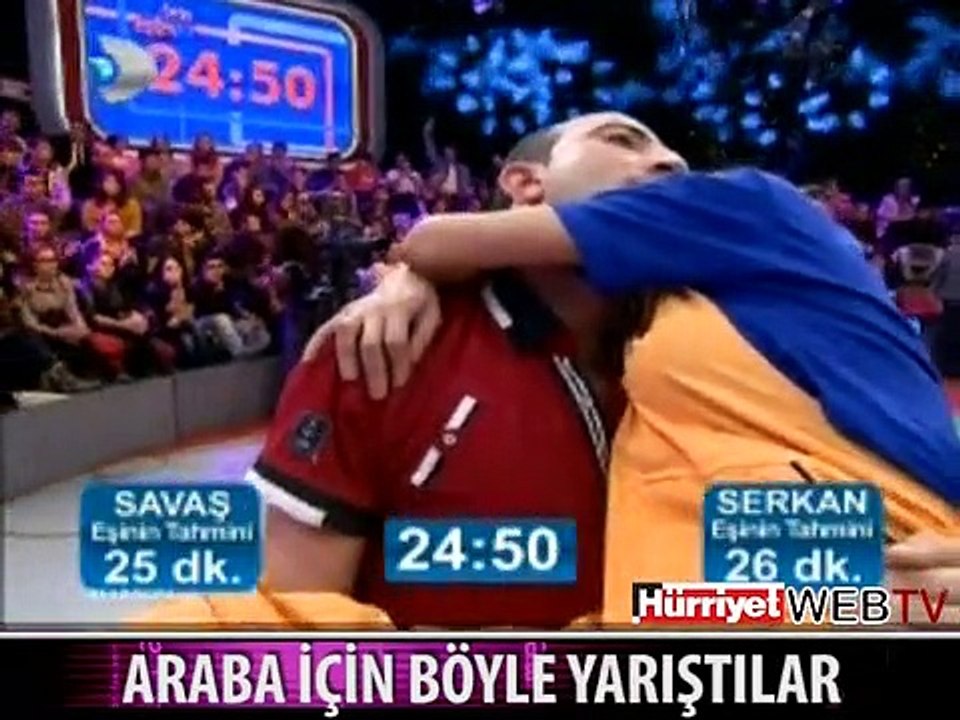 HİÇBİR ŞEY YAPMA DİYORUM SANA KONUŞTURMA BENİ