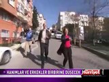 HANIMLAR VE ERKEKLER BİRBİRİNE DÜŞECEK