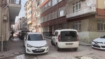 Son dakika haberi: Silahlı kavgada yoldan geçen kişi yaralandı