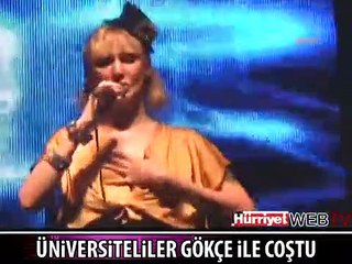 GÖKÇE ÜNİVERSİTELİLERİ COŞTURDU