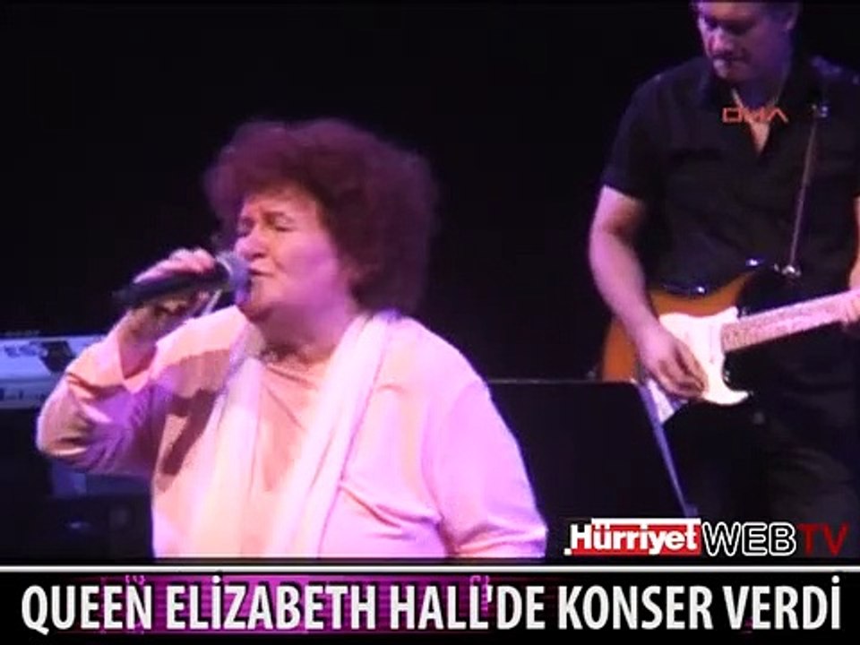 LONDRA'DA SELDA BAĞCAN RÜZGARI