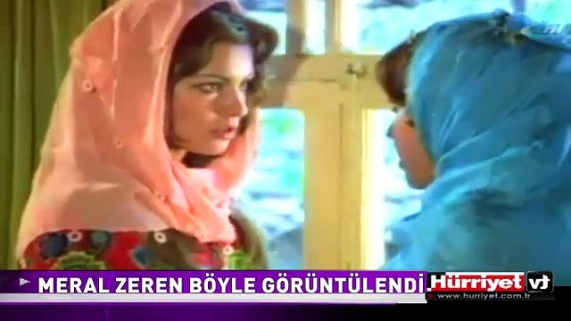 YEŞİLÇAM'IN ÜNLÜ YILDIZI MERAL ZEREN DENİZE GİRERKEN GÖRÜNTÜLENDİ