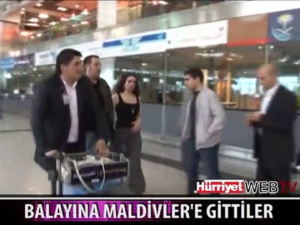 BALAYINA MALDİVLER'E GİTTİLER