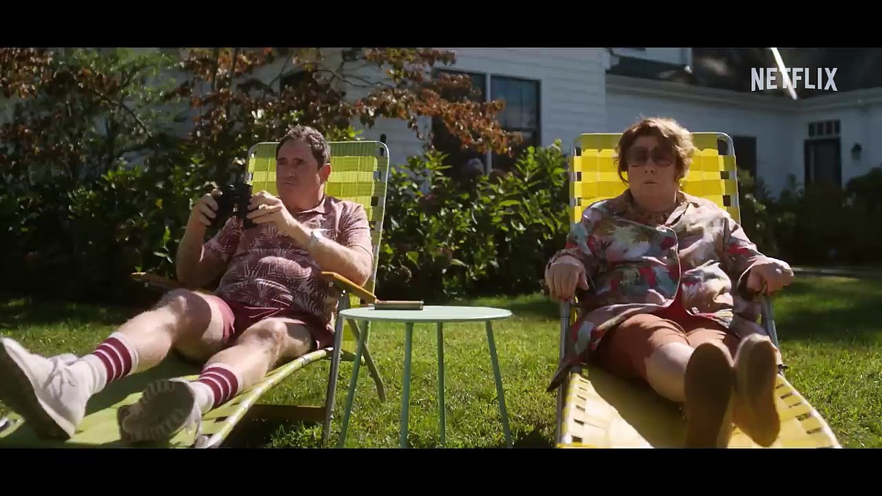 La bande-annonce de The Watcher : la série met tout le monde d'accord sur Netflix