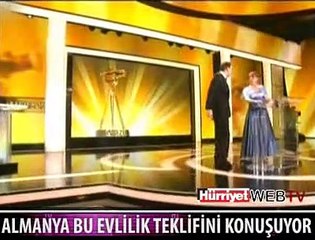 ALMANYA BU EVLİLİK TEKLİFİNİ KONUŞUYOR