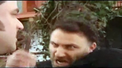 BENİMLE EVLENİR MİSİN ZEYNEP