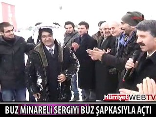 BUZ ŞAPKASIYLA AÇILIŞI BÖYLE YAPTI