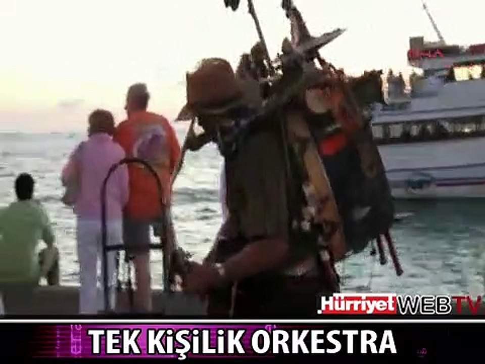 TEK KİŞİLİK ORKESTRA