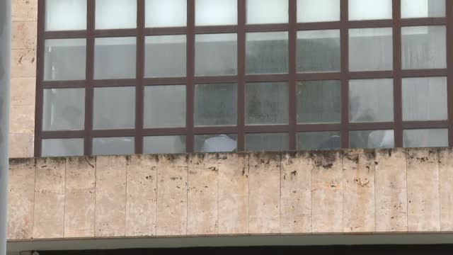 Investigado un profesor por grabar a alumnas sin ropa en su despacho