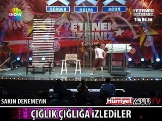 HERKES ÇIĞLIK ÇIĞLIĞA İZLEDİ