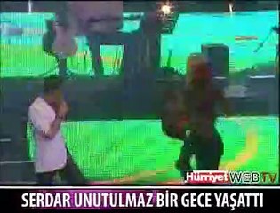 SERDAR ORTAÇ İSTANBUL'U İNLETTİ