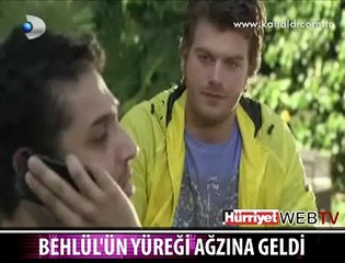 BU SAHNE EKRANA KİLİTLEDİ