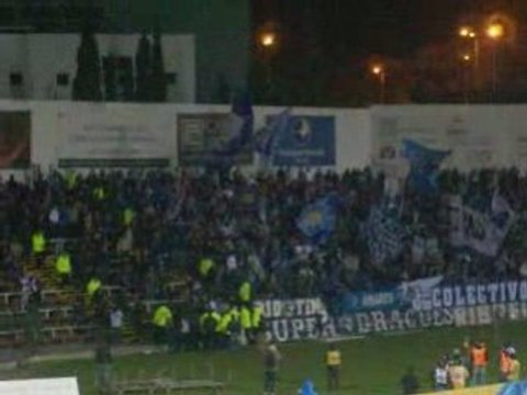 Leixões-FC Porto: Tensão na Curva portista