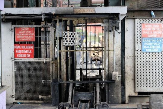 MADEN OCAĞINA İLK ULAŞAN SAĞLIKÇILAR, 'YAŞATMA' MÜCADELESİNİ ANLATTI