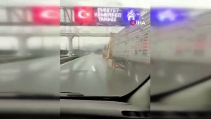 Şok eden trafik terörü: Delikanlıysanız durun, yoksa kaza yaptırırım