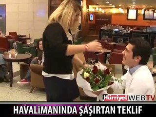 KAMERALAR ÖNÜNDE ŞAŞIRTAN TEKLİF