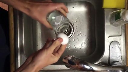 Yumurta soymak hiç bu kadar kolay olmadı!
