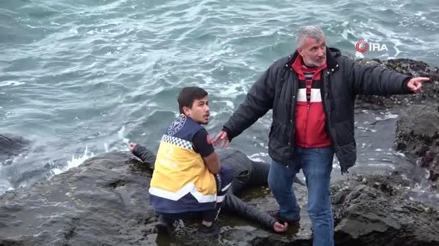 Elveda hayat diye mektup yazıp intihara kalkıştı: Denize düşen şahsı balıkçılar kurtardı