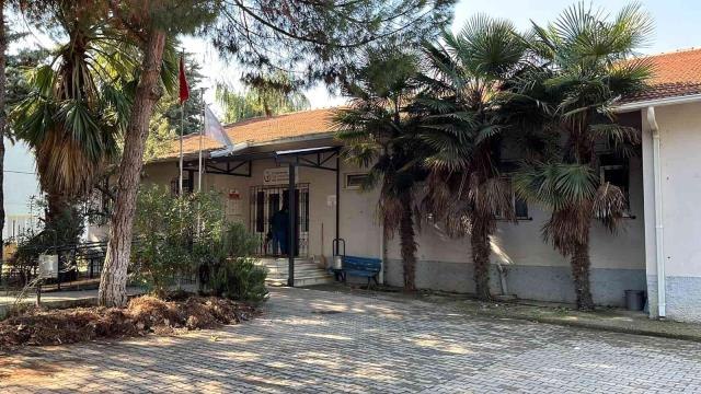 Bursa haberleri | Bursa'da sağlık ocağını soyan hırsız yakalandı